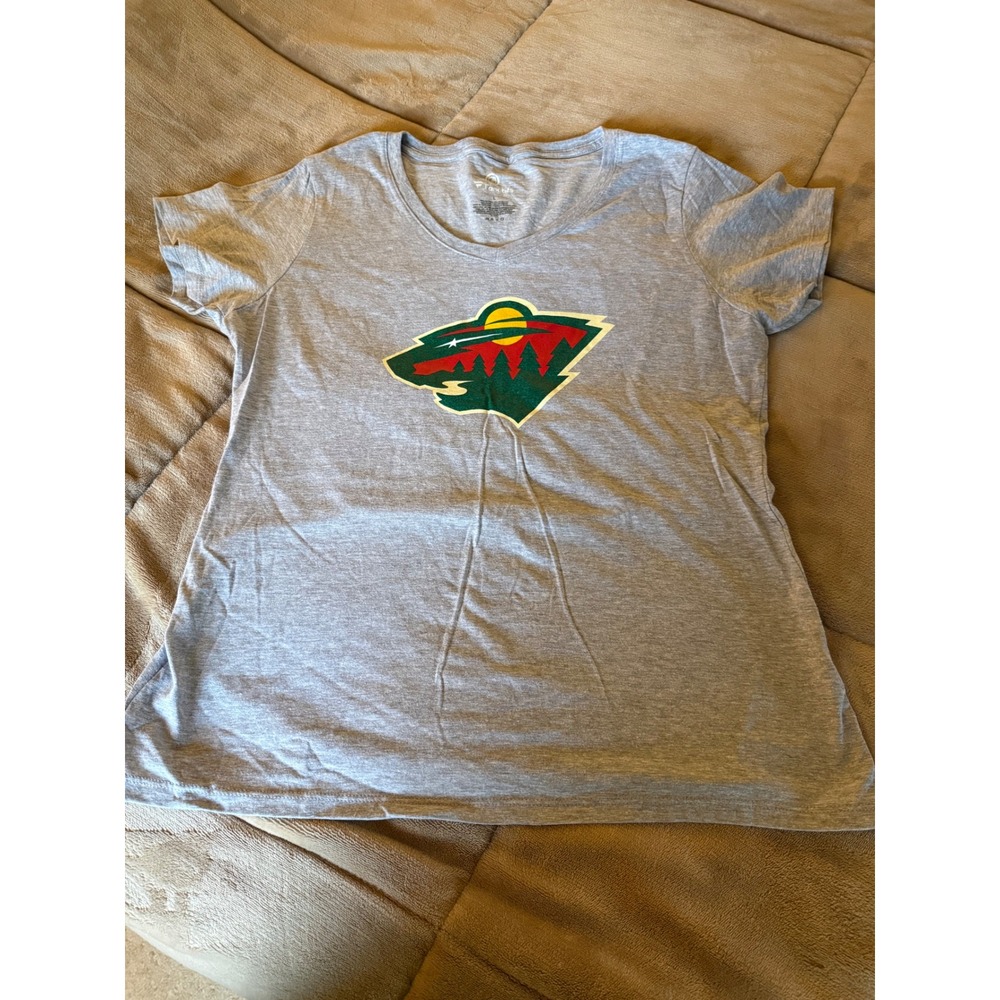 Fanatics NHL Minnesota Wild Womens Gray Graphic Logo T-Shirt Large Scoop Neck